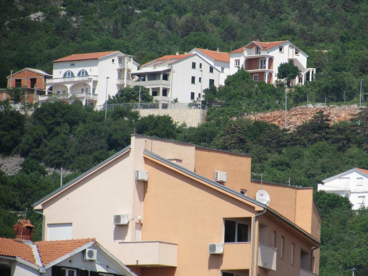Apartmani Podobnik Klenovica Exterior foto